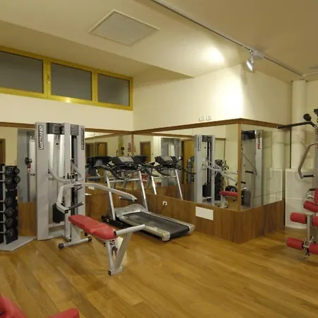 Welcoming Flat Next To The Sea 비비오네